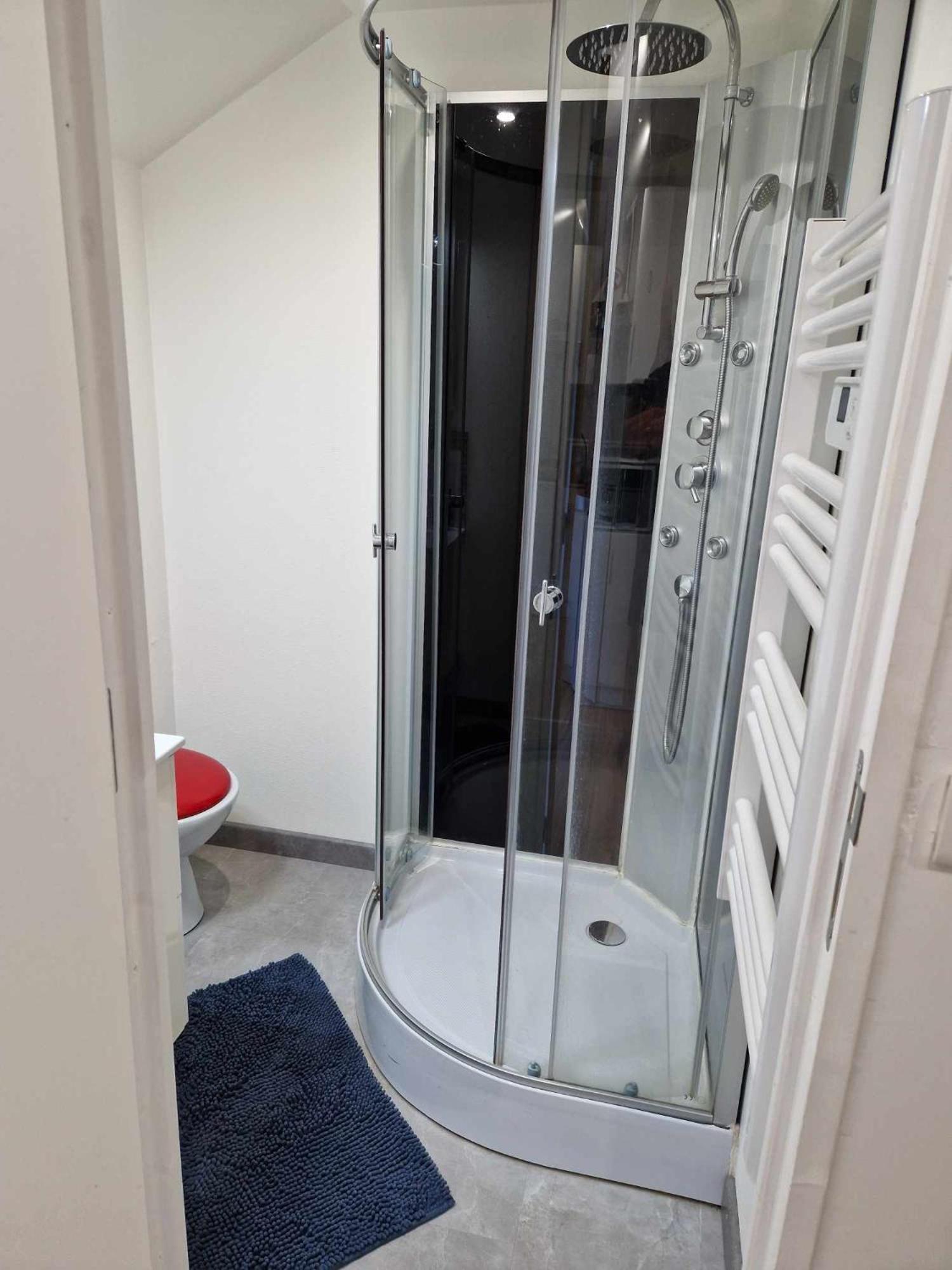 09 - Joli Studio Avec 2 Lits, Logement Tout Equipe Pour 1, 2 Ou 3 Personnes Maximum, Vue Sur Parc Arbore, Parking Privatif Gratuit, Grand Fourgon Possible, Tout Le Linge De Maison Est Fourni Razac-sur-lʼIsle Zewnętrze zdjęcie
