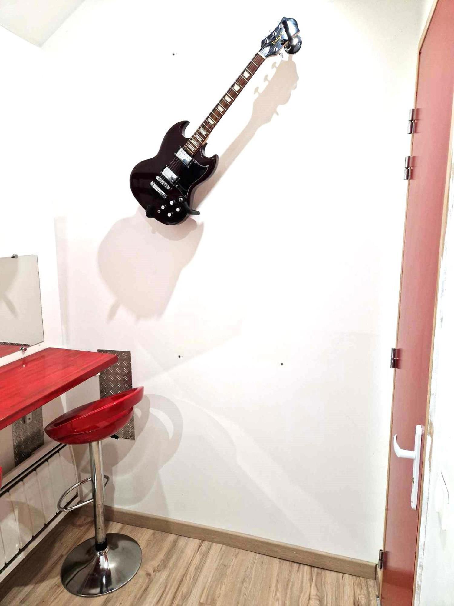 09 - Joli Studio Avec 2 Lits, Logement Tout Equipe Pour 1, 2 Ou 3 Personnes Maximum, Vue Sur Parc Arbore, Parking Privatif Gratuit, Grand Fourgon Possible, Tout Le Linge De Maison Est Fourni Razac-sur-lʼIsle Zewnętrze zdjęcie